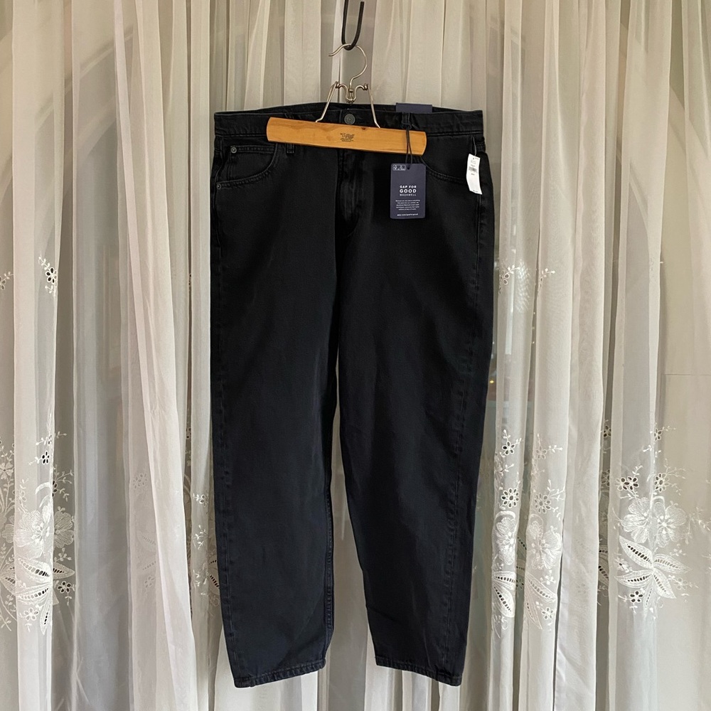 NWT Gap high waisted mom jeans